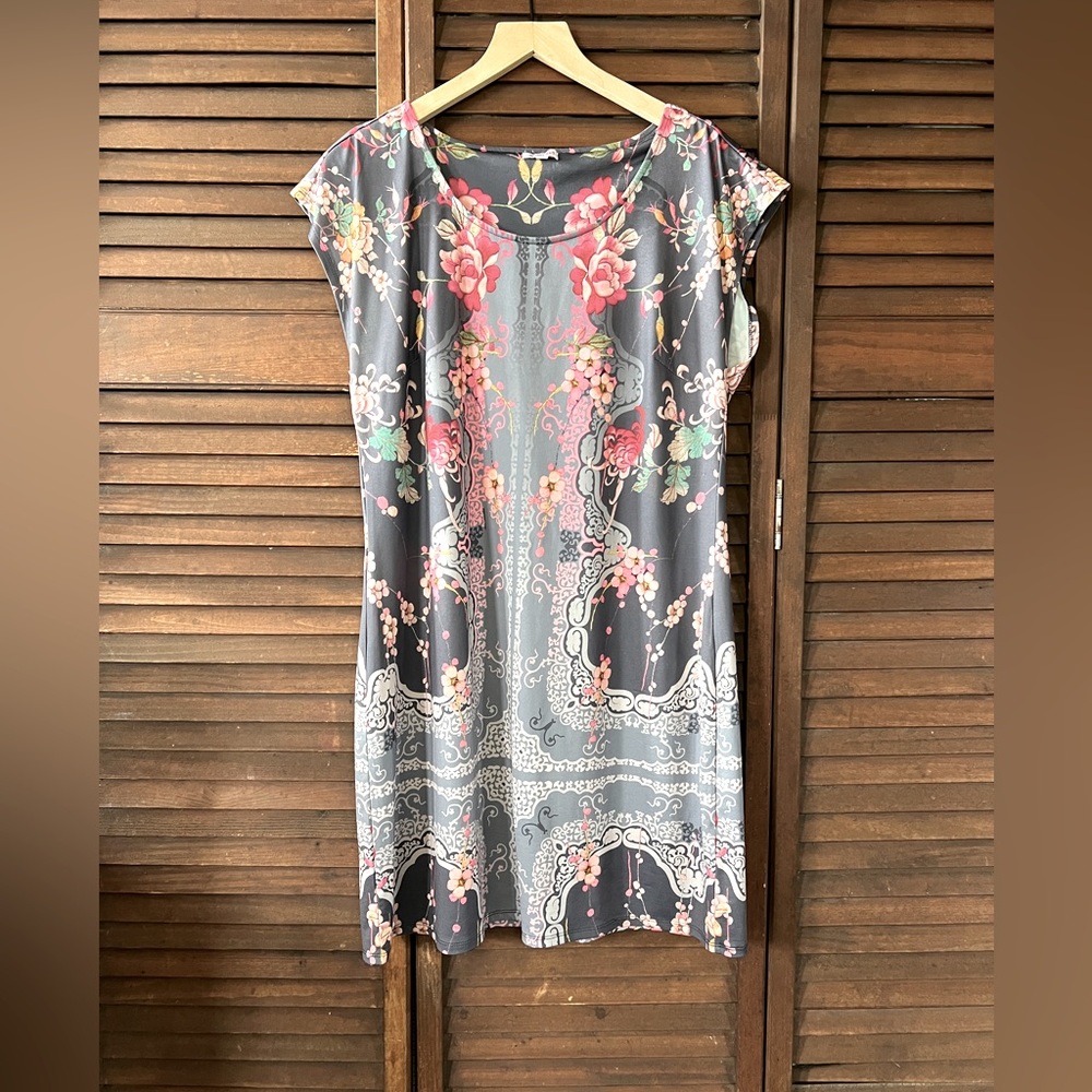Johnny Was Heidi Tunic with Vibrant Embroidery